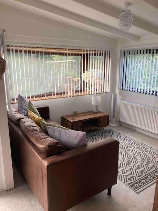 Cwtch Cymru Lodge 7F Caer Beris Holiday Lodge Park Builth Wells Esterno foto